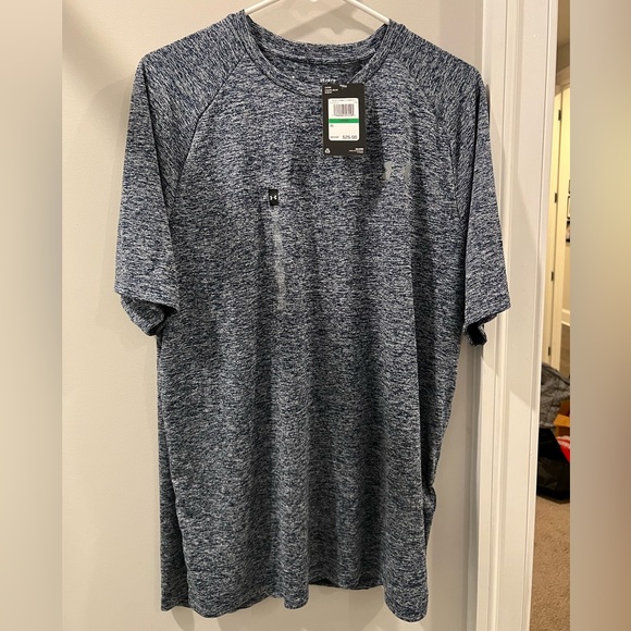 NWT Under Armour Moisture Wicking t-shirt Large - Picture 4 of 4